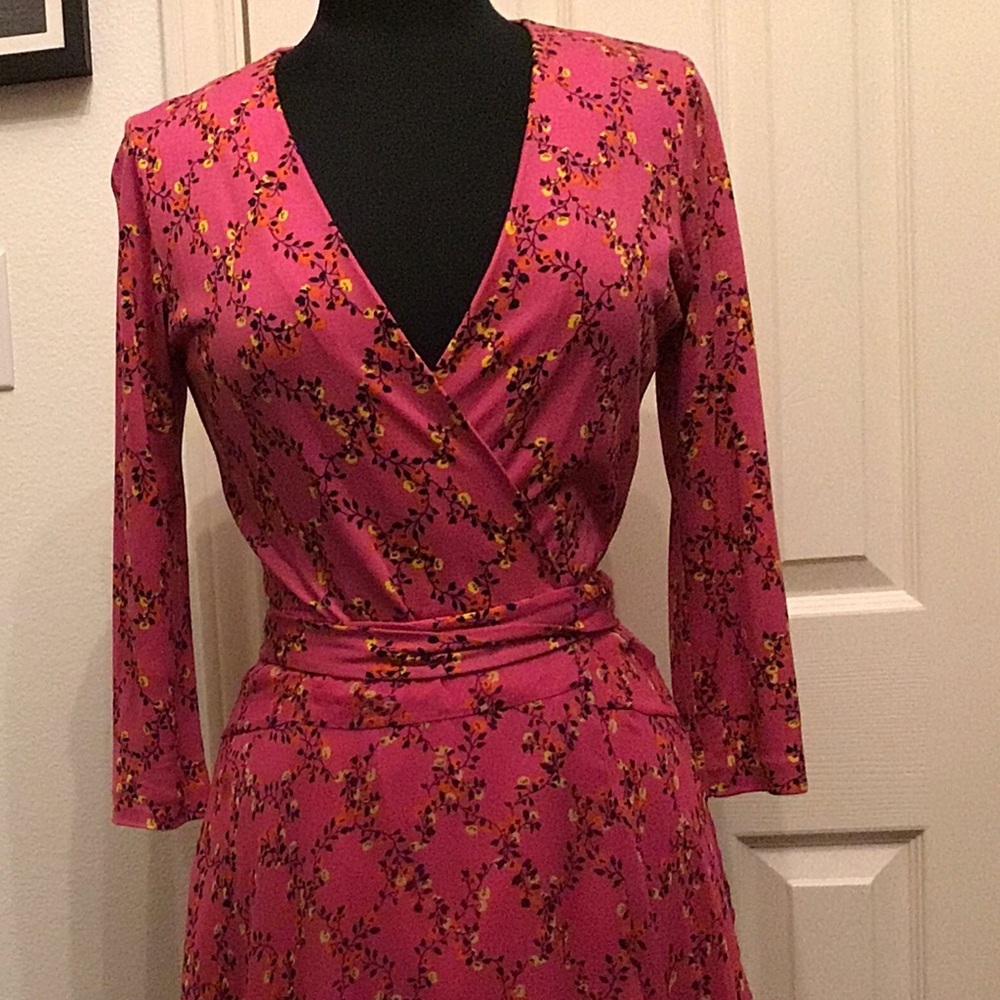 Diane von Furstenberg Wrap dress, size 8